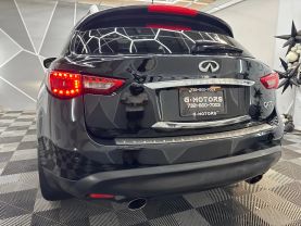 2016 INFINITI QX70