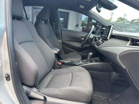 Used 2022 TOYOTA COROLLA HATCHBACK HATCHBACK 4-CYL, DYNAMIC-FORCE, 2.0 LITER SE NIGHTSHADE EDITION HATCHBACK 4D - LA Auto Star located in Virginia Beach, VA