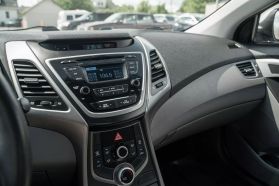 2016 HYUNDAI ELANTRA SEDAN 4-CYL, 1.8 LITER SE SEDAN 4D