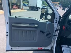 2015 FORD F350 SUPER DUTY CREW CAB 9FT KNAPHEIDE SERVICE BED TRUCK SERVICE/UTILITY TRUCKS V8, TURBO DIESEL, 6.7L XL CREW CAB 4D - Eddies Auto Sales