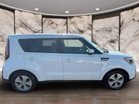 2015 KIA SOUL WAGON 4-CYL, 1.6 LITER WAGON 4D