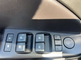 2018 Gmc Yukon Denali Sport Utility 4d - Image 13