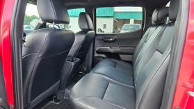 2023 Toyota Tacoma Double Cab - Image 9