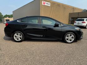 2017 CHEVROLET CRUZE SEDAN 4-CYL, TURBO, 1.4 LITER LT SEDAN 4D