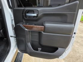 2021 GMC SIERRA 1500 CREW CAB PICKUP 6-CYL, TURBO DIESEL, 3.0 LITER DENALI PICKUP 4D 5 3/4 FT