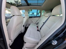 2017 Volkswagen Tiguan - Image 10