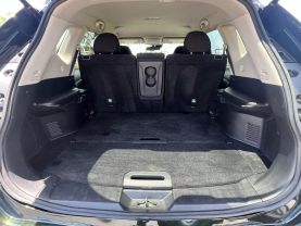 2019 Nissan Rogue Sv Sport Utility 4d - Image 18