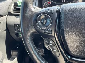 2017 HONDA RIDGELINE PICKUP V6, I-VTEC, 3.5 LITER RTL-E PICKUP 4D 5 FT
