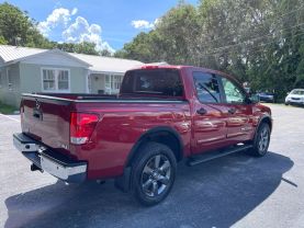 2015 NISSAN TITAN CREW CAB PICKUP V8, 5.6 LITER SV PICKUP 4D 5 1/2 FT