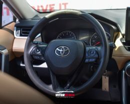 2019 TOYOTA RAV4 For Sale in Orlando