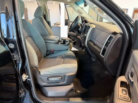 2014 RAM 2500 CREW CAB PICKUP V8, HEMI, 5.7 LITER BIG HORN PICKUP 4D 8 FT