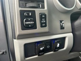 2015 TOYOTA SEQUOIA SUV V8, FLEX FUEL, 5.7 LITER SR5 SPORT UTILITY 4D