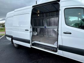 2021 MERCEDES-BENZ SPRINTER 2500 CARGO CARGO WHITE AUTOMATIC - Dart Auto Group