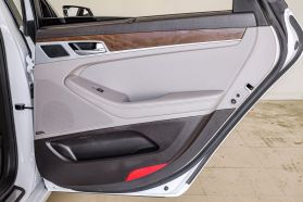 2015 HYUNDAI GENESIS SEDAN V8, 5.0 LITER 5.0 SEDAN 4D