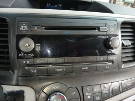 2014 TOYOTA SIENNA