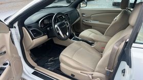 2013 CHRYSLER 200