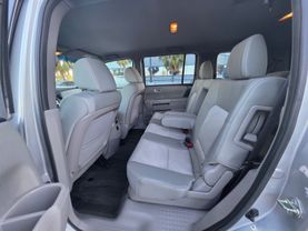 2015 Honda Pilot - Image 11