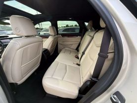 2017 CADILLAC XT5 SUV V6, 3.6 LITER PREMIUM LUXURY SPORT UTILITY 4D