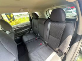 2019 Nissan Rogue Sv Sport Utility 4d - Image 17