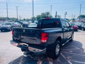2015 NISSAN TITAN CREW CAB PICKUP V8, 5.6 LITER SV PICKUP 4D 5 1/2 FT