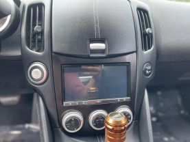 2011 Nissan 370z - Image 11