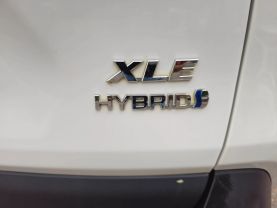 2022 TOYOTA RAV4 HYBRID SUV 4-CYL, HYBRID, 2.5 LITER XLE SPORT UTILITY 4D