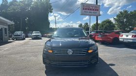 2018 Volkswagen Passat - Image 2