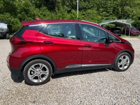 2017 CHEVROLET BOLT EV HATCHBACK ELECTRIC MOTOR LT HATCHBACK 4D at T&T Repairables - used car dealership in Spencer, Indiana.