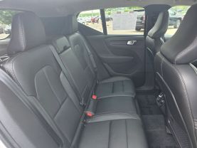2024 VOLVO XC40 SUV 4-CYL, TURBO, 2.0 LITER B5 PLUS BRIGHT THEME SPORT UTILITY 4D