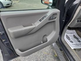 2012 NISSAN FRONTIER CREW CAB