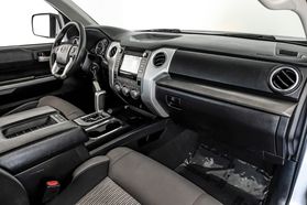 2016 TOYOTA TUNDRA CREWMAX PICKUP V8, FLEX FUEL, 5.7 LITER SR5 PICKUP 4D 5 1/2 FT