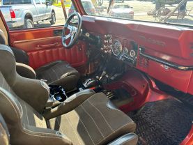 1984 JEEP CJ-8 SCRAMBLER SUV 350 V8 RENEGADE UTILITY
