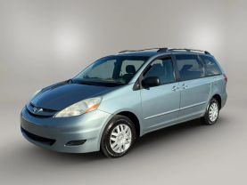 2008 TOYOTA SIENNA