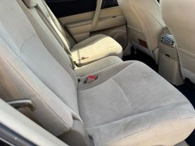 2012 TOYOTA HIGHLANDER SUV 4-CYL, 2.7 LITER SE SPORT UTILITY 4D