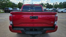 2023 Toyota Tacoma Double Cab - Image 6