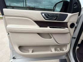 2019 LINCOLN NAVIGATOR SUV V6, TWIN TURBO, 3.5 LITER RESERVE SPORT UTILITY 4D