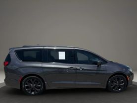 2018 CHRYSLER PACIFICA VAN V6, 3.6 LITER TOURING L PLUS MINIVAN 4D