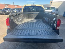2017 TOYOTA TACOMA DOUBLE CAB PICKUP V6, 3.5 LITER TRD OFF-ROAD PICKUP 4D 6 FT