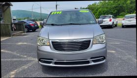 2014 Chrysler Town & Country S Minivan 4d - Image 8