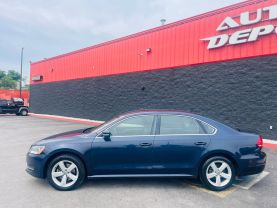 2013 VOLKSWAGEN PASSAT SEDAN 5-CYL, PZEV, 2.5 LITER 2.5L SE SEDAN 4D