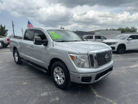 2018 NISSAN TITAN CREW CAB