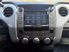 2018 TOYOTA TUNDRA CREWMAX PICKUP V8, 4.6 LITER SR5 PICKUP 4D 5 1/2 FT