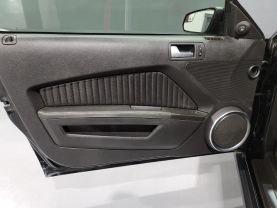 2012 Ford Mustang - - Image 24