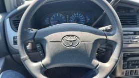 2002 TOYOTA SIENNA