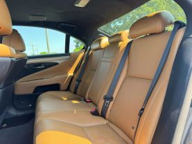 2015 LEXUS LS SEDAN V8, 4.6 LITER LS 460 SEDAN 4D