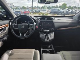 2017 HONDA CR-V SUV 4-CYL, TURBO, 1.5 LITER TOURING SPORT UTILITY 4D
