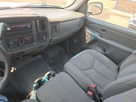 2005 GMC SIERRA 2500 HD EXTENDED CAB PICKUP V8, 6.0 LITER WORK TRUCK PICKUP 4D 6 1/2 FT