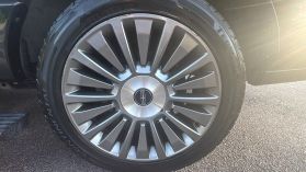 2015 Lincoln Navigator - Image 66