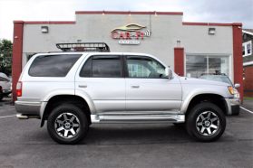 2000 TOYOTA 4RUNNER SUV V6, 3.4 LITER SR5 SPORT UTILITY 4D