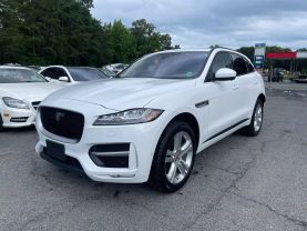 2017 Jaguar F-pace - Image 1